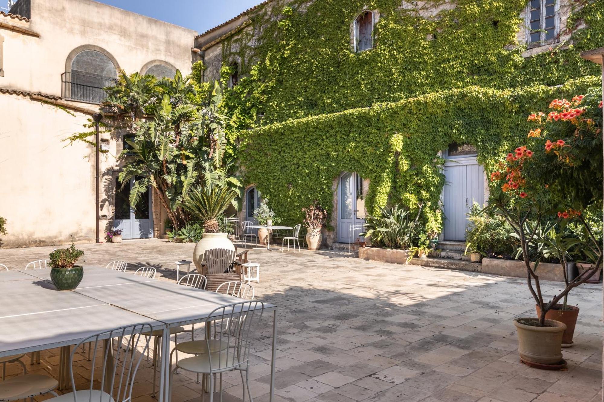 Masseria Costanza Vendicari Noto Exterior photo